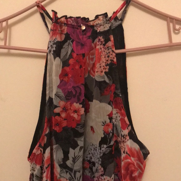 floral flowy sleeveless top - Picture 4 of 6